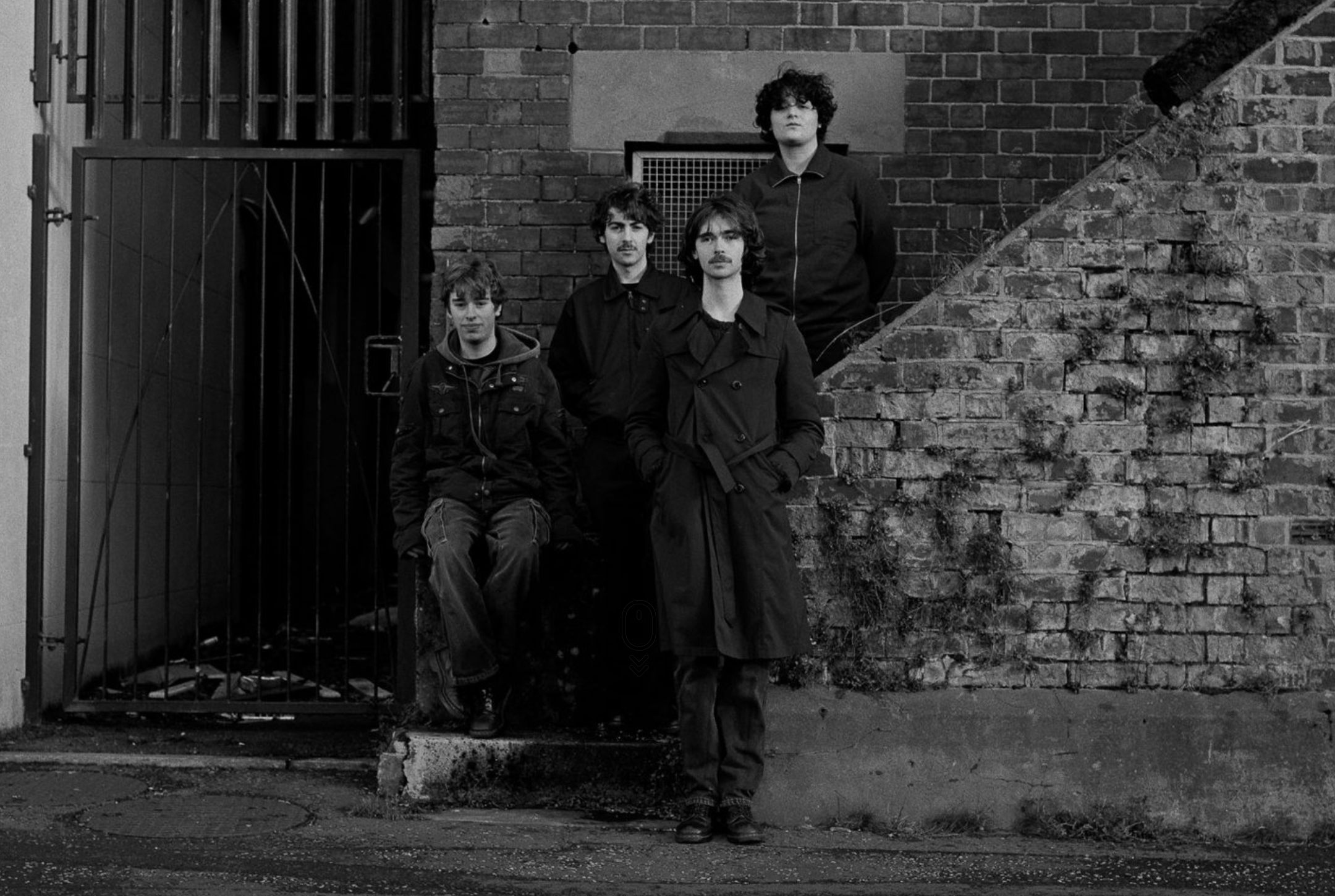 Makeshift Art Bar: “A record deal felt like a dream six months ago – now we’re choosing between them”